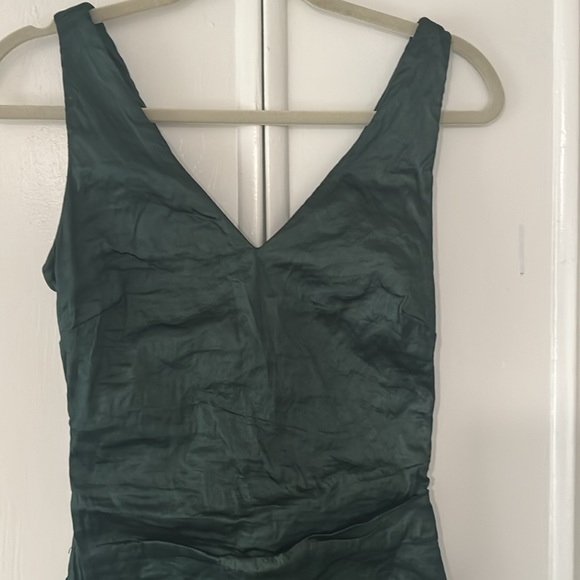 Nicole Miller Ruched Green Dress, size 8 - Picture 2 of 10